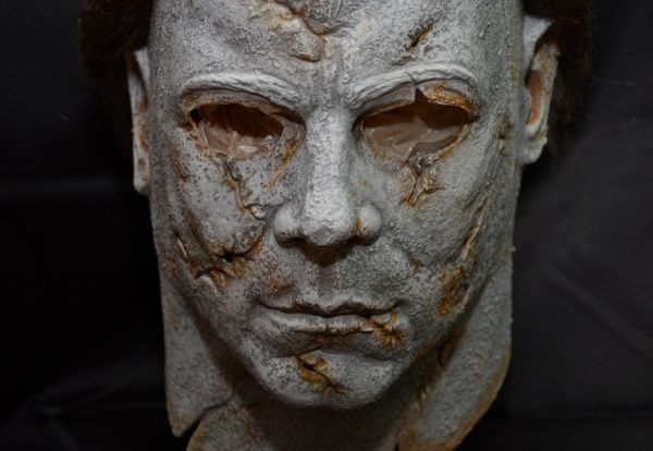 michael myers mask late dec 2012 09