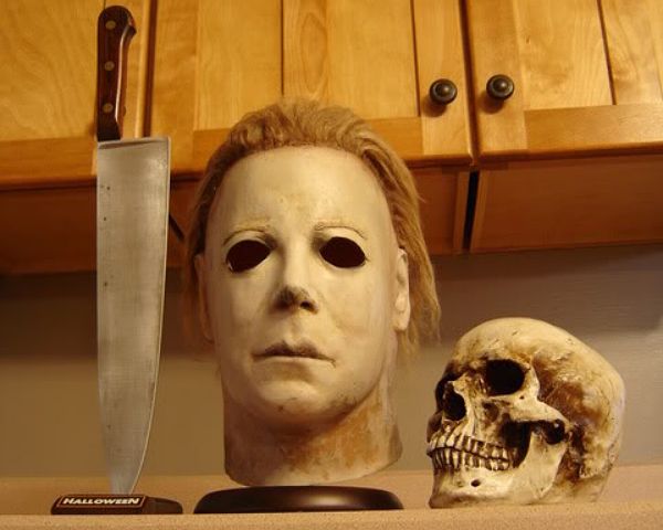 michael myers mask sept 2013 009