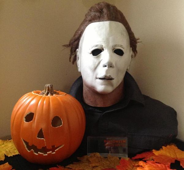 michael myers mask sept 2013 013