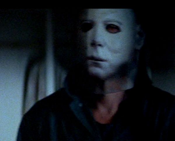 halloween II opening scene mask 05