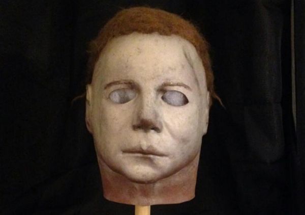 michael myers mask 2014 feb 07