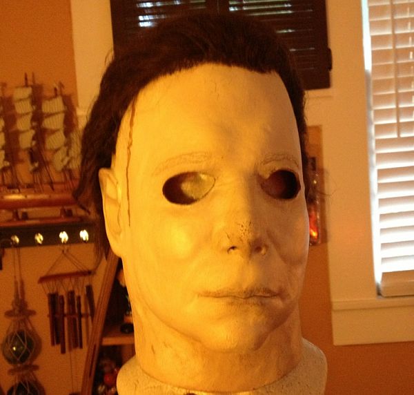 michael myers mask may2014 02