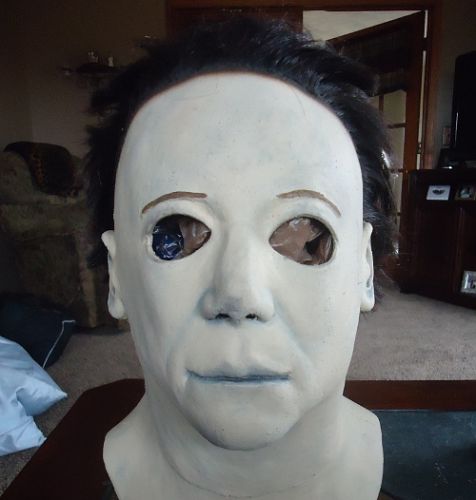 michael myers mask may2014 11