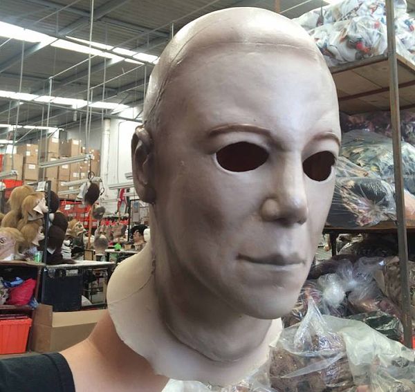 michael myers mask new store 2014 05