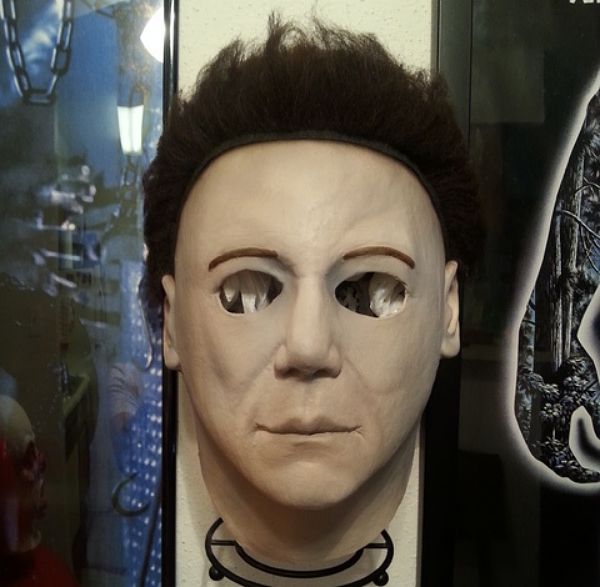 michael myers mask tots new 2014 02