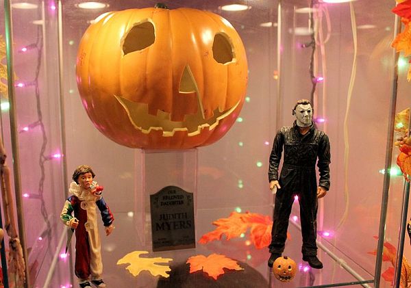 michael myers mask oct2014 13