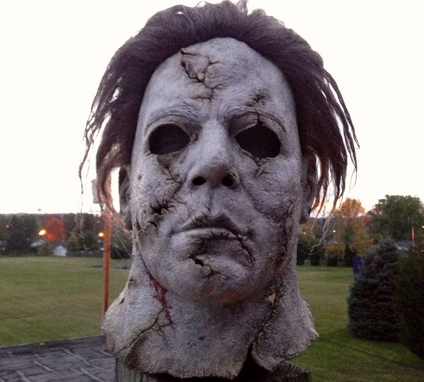 michael myers mask halloween dec2014 02