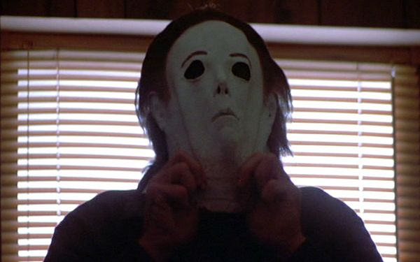 halloween michael myers resembles norman bates 10